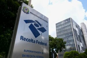 Maior da história, Receita paga hoje 2º lote da restituição do IR 2026