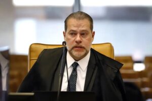 STF suspende análise de recursos apresentados pelas big techs