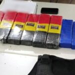 Homem tenta jogar mais de 7 kg de maconha pela sacada, mas acaba preso em Tijucas