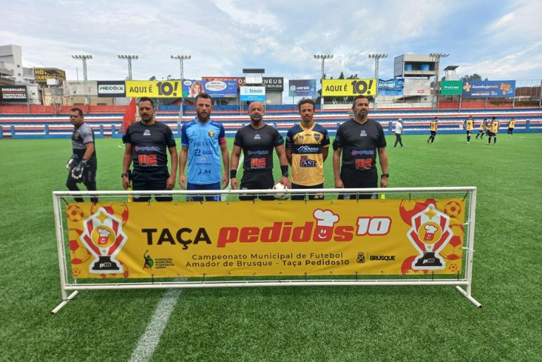 Futebol Amador entra na fase decisiva com jogos das quartas de final