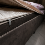 No dia do aniversário: homem mata namorada, esconde corpo em cama box e é condenado a 34 anos