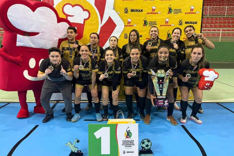 Elitte F.C. conquista o título do Campeonato Municipal de Futsal Feminino 2026