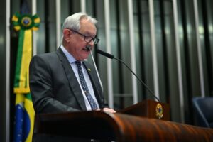 Hermes Klann cobra Anvisa por remédio para Duchenne