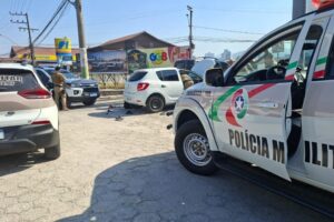 Após furto em Itajaí, dupla é presa pela PM em Brusque