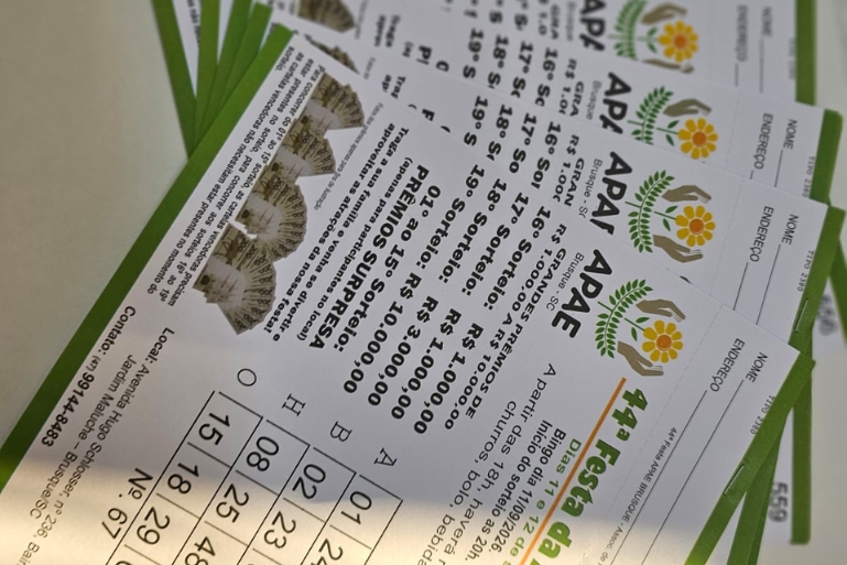 Apae de Brusque inicia venda de cartões de Bingo especial da Festa da instituição