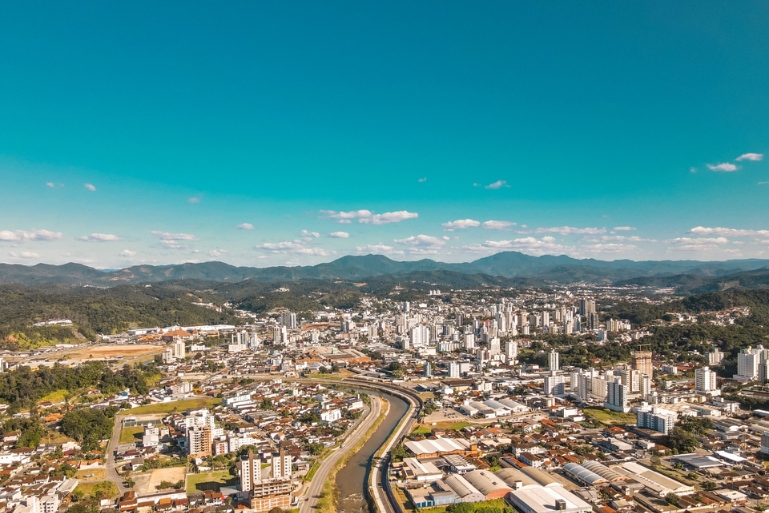 Brusque comemora 166 anos com programação ampla e voltada para todas as idades