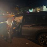 Motorista invade pista contrária e provoca acidente com três veículos em Nova Trento