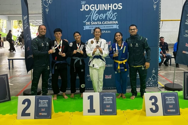 Brusque conquista cinco medalhas no jiu-jitsu dos 38º Joguinhos Abertos de Santa Catarina