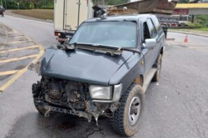 Colisão entre veículos mobiliza equipes da GTB nas proximidades da Ponte do Maluche