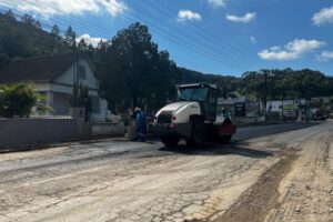 Última etapa do Asfaltaço na Avenida Primeiro de Maio começa nesta sexta