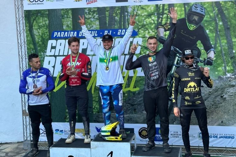 Brusquense João Hodecker conquista terceiro lugar no Campeonato Brasileiro de Downhill 2026