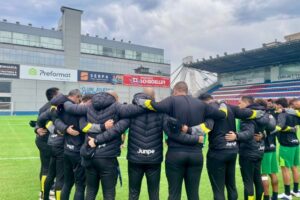 Quadricolor realiza treino de organização ofensiva na Arena Simon