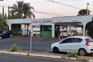 Moraes pede parecer da PGR sobre proibição de visitas a Bolsonaro