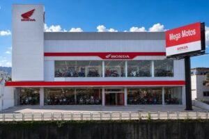Mega Motos Honda inaugura nova loja e anuncia show da Equipe Força & Ação em Brusque