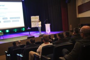 Indústria têxtil debate inovação, custos e sustentabilidade em Brusque