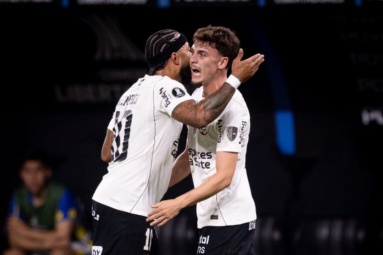 Corinthians vence o Rosario Central e avança às quartas de finais da Libertadores 2026