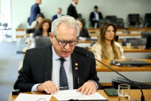 Senador Hermes Klann promove audiência sobre Distrofia Muscular de Duchenne