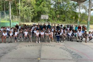 Atletas do paradesporto compartilham experiências e inspiram alunos em Brusque