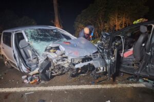 Colisão frontal deixa seis feridos na SC-355 em Videira