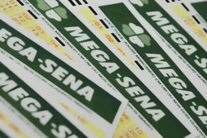Seis apostas de Brusque acertam a quadra do Concurso 3.048 da Mega-Sena