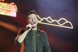 Brusque comemora 166 anos com show de Michel Teló