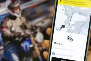 STF adia retomada do julgamento sobre uberização