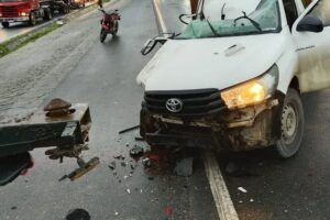 Motociclista morre em acidente envolvendo carro e caminhão na BR-470, em Navegantes
