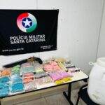 Homem com mandado por homicídio é preso com mais de 24 mil comprimidos de ecstasy