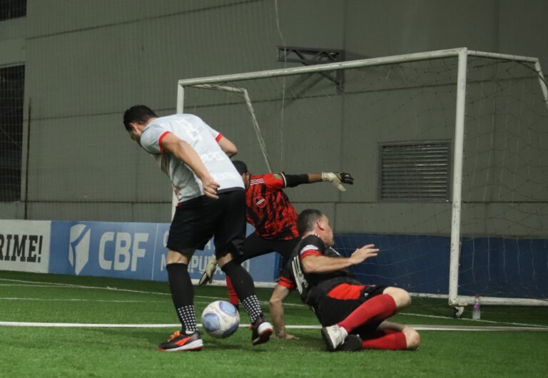 JACOB conhece os semifinalistas do futebol suíço sênior