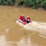Bombeiros encerram buscas no rio Itajaí Mirim por Altieres e retomam operação amanhã 11