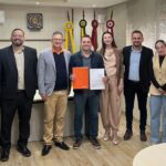 Prefeitura de Botuverá firma contrato com a Cresol para gestão da folha de pagamento