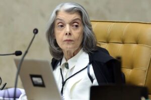 STF provocou mal-estar cívico na população, diz Cármen Lúcia