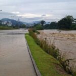 Rio Itajaí-Mirim chega a 5,10m e começa a apresentar estabilidade em Brusque