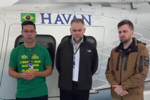 Equipe da Havan segue para auxiliar nas buscas por helicóptero em que estava o cantor Rick
