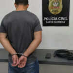 Foragido da Justiça é preso após furto em residência no Centro de Brusque