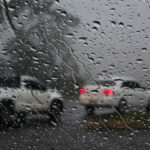 Chuva intensa no sábado e calor no domingo marcam a previsão do tempo em Santa Catarina