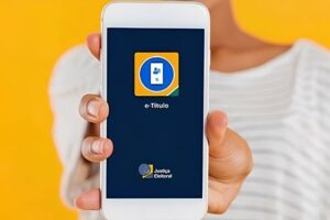 Tem e-Título antigo no celular? Saiba como atualizar o aplicativo para as Eleições 2026