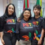 Aluno de Brusque recebe camiseta com desenho premiado no Prêmio MPT na Escola