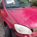 GTB recolhe veículo abandonado no bairro Poço Fundo