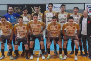 Quatro jogos e 17 gols marcam abertura do Campeonato de Futsal Série Prata