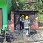 VÍDEO: Incêndio atinge garagem e destrói móveis no bairro Azambuja