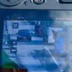 Motoristas são flagrados transitando pelo acostamento, usando celular e sem cinto
