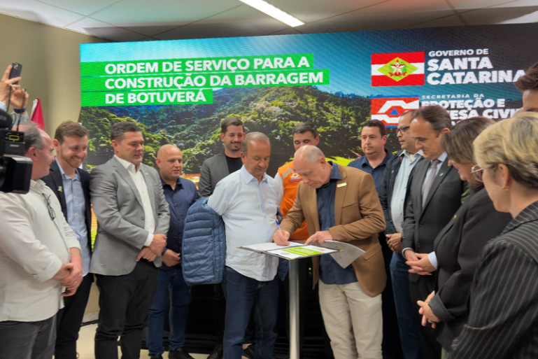 Barragem de Botuverá tem ordem de serviço assinada após anos de espera