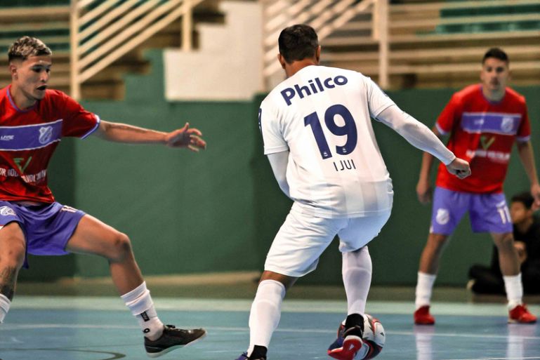 Série Ouro do Futsal de Brusque tem rodada atrasada da Chave A