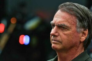 PGR dá parecer favorável à retomada de visitas de Flávio ao pai
