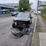 Forte colisão entre Creta e Civic deixa carro com a frente destruída em Brusque