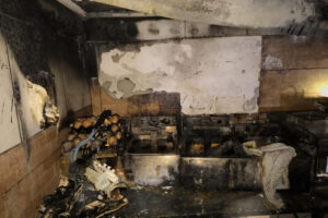 Após fechamento, fritadeira provoca incêndio em estabelecimento de Brusque