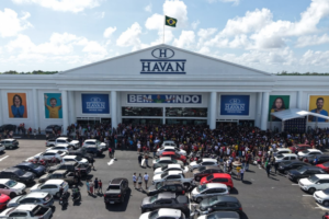 Havan recebe milhares de clientes na inauguração da primeira megaloja do Amapá
