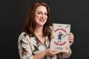 Brusque recebe lançamento de livro sobre a infância do compositor Edino Krieger