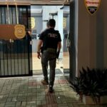 Mandado por receptação termina com prisão em flagrante por tráfico em Brusque